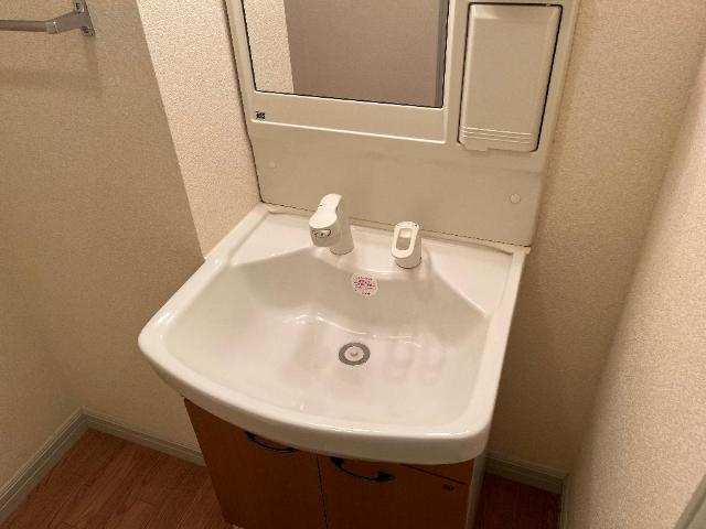 洗面設備　洗髪洗面化粧台