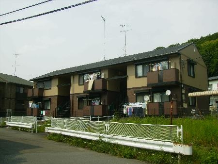 建物外観　閑静な住宅街でゆったりとお暮し頂けます。
