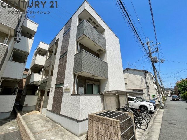 建物外観　オートロック、モニター付きインターホンついてます♪
