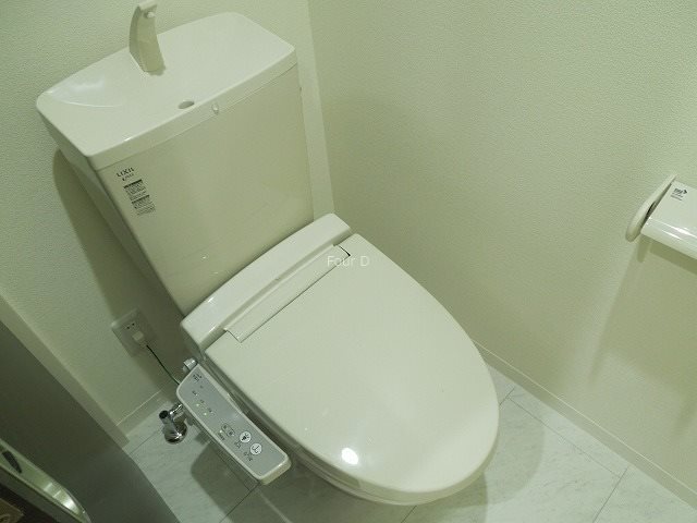 コンソナンス東麻布のトイレ写真