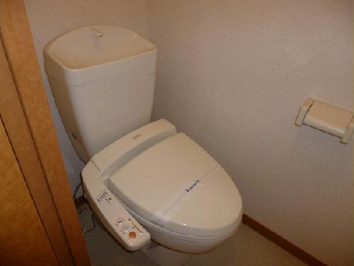 レオパレスアザレアのトイレ写真