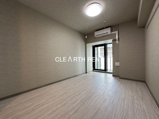 居室・リビング　同タイプ別住戸写真となります。現況と異なる場合がございます。