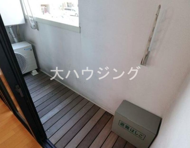バルコニー