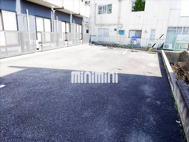駐車場　駐車ペース