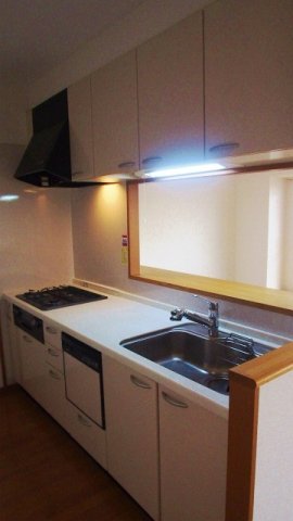 キッチン　別のお部屋の参考写真です。