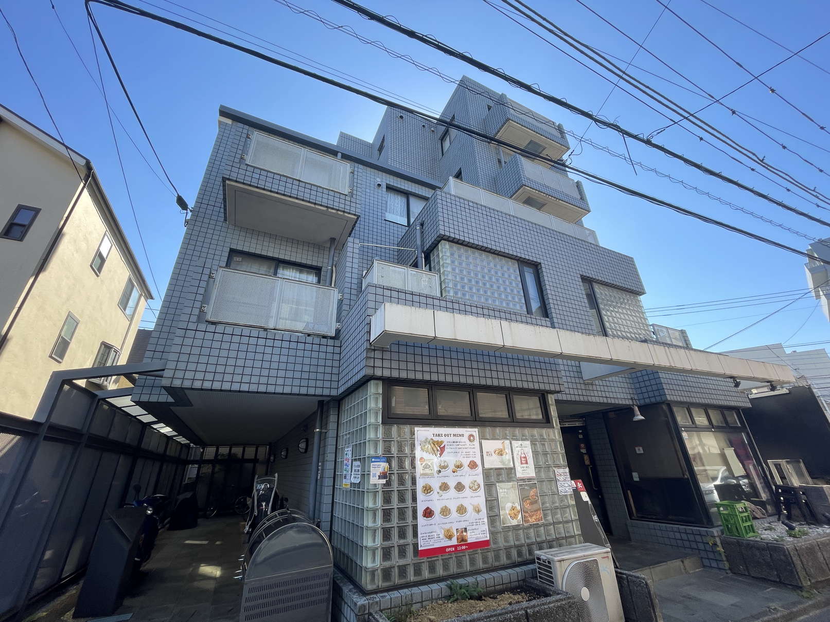 建物外観