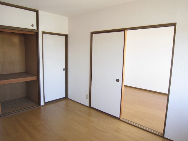 その他部屋・スペース　明るい色調の室内です