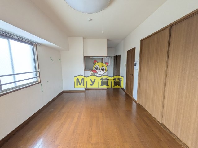 居室・リビング　ラディアント矢場