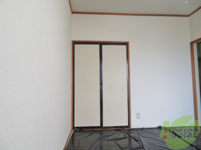 収納　収納はこちらの押し入れになりますねー。