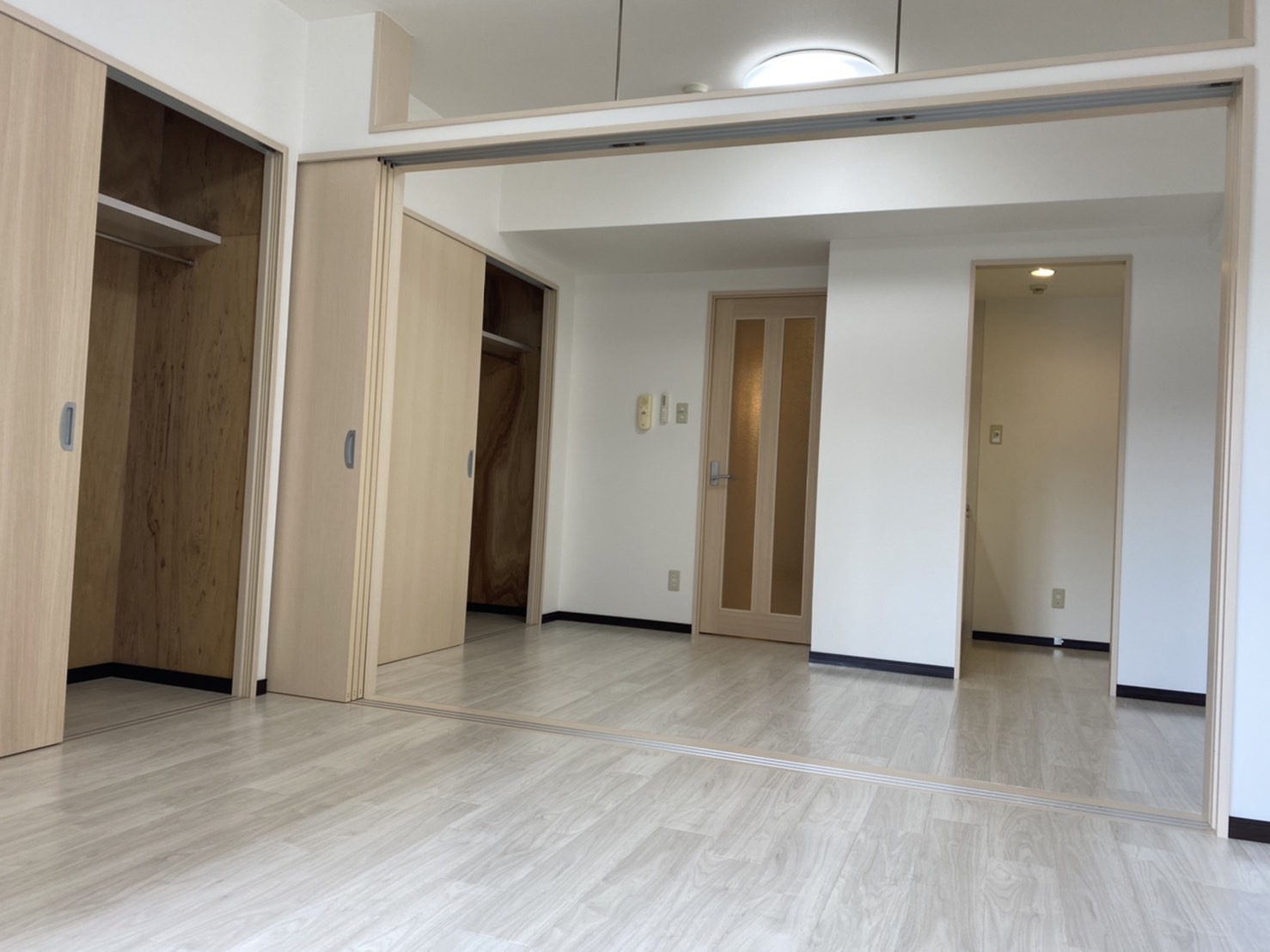 居室・リビング　洋間が2部屋