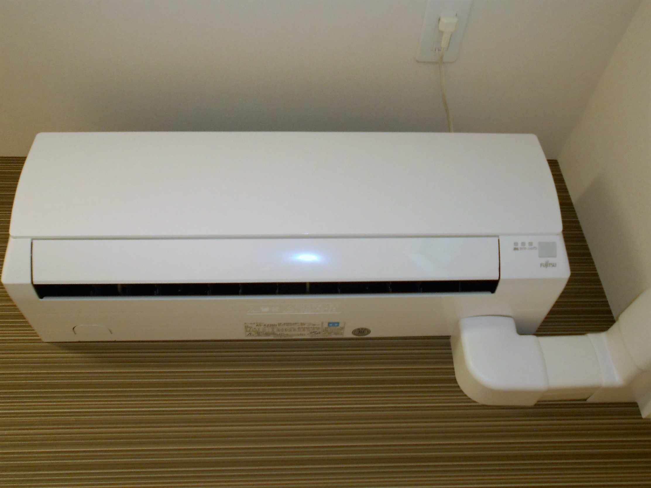 その他設備　エアコン全室完備です。