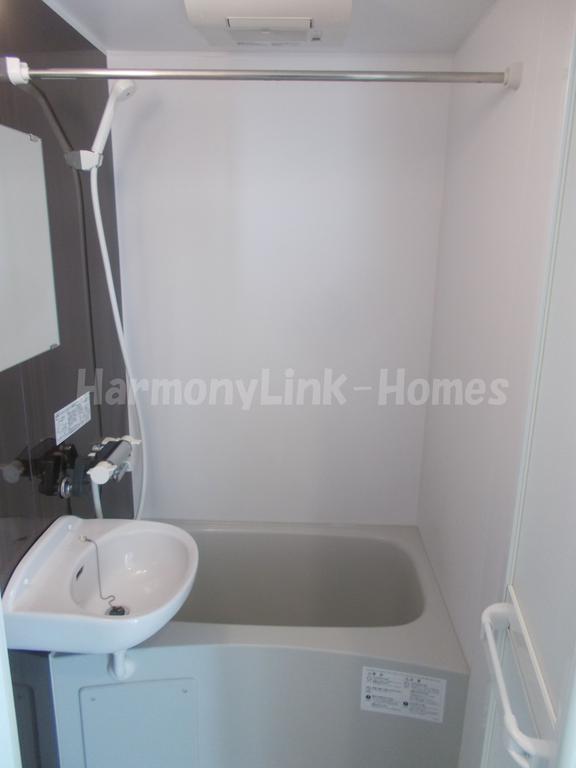 バス・シャワールーム　コーポRINのゆったり過ごせるお風呂です