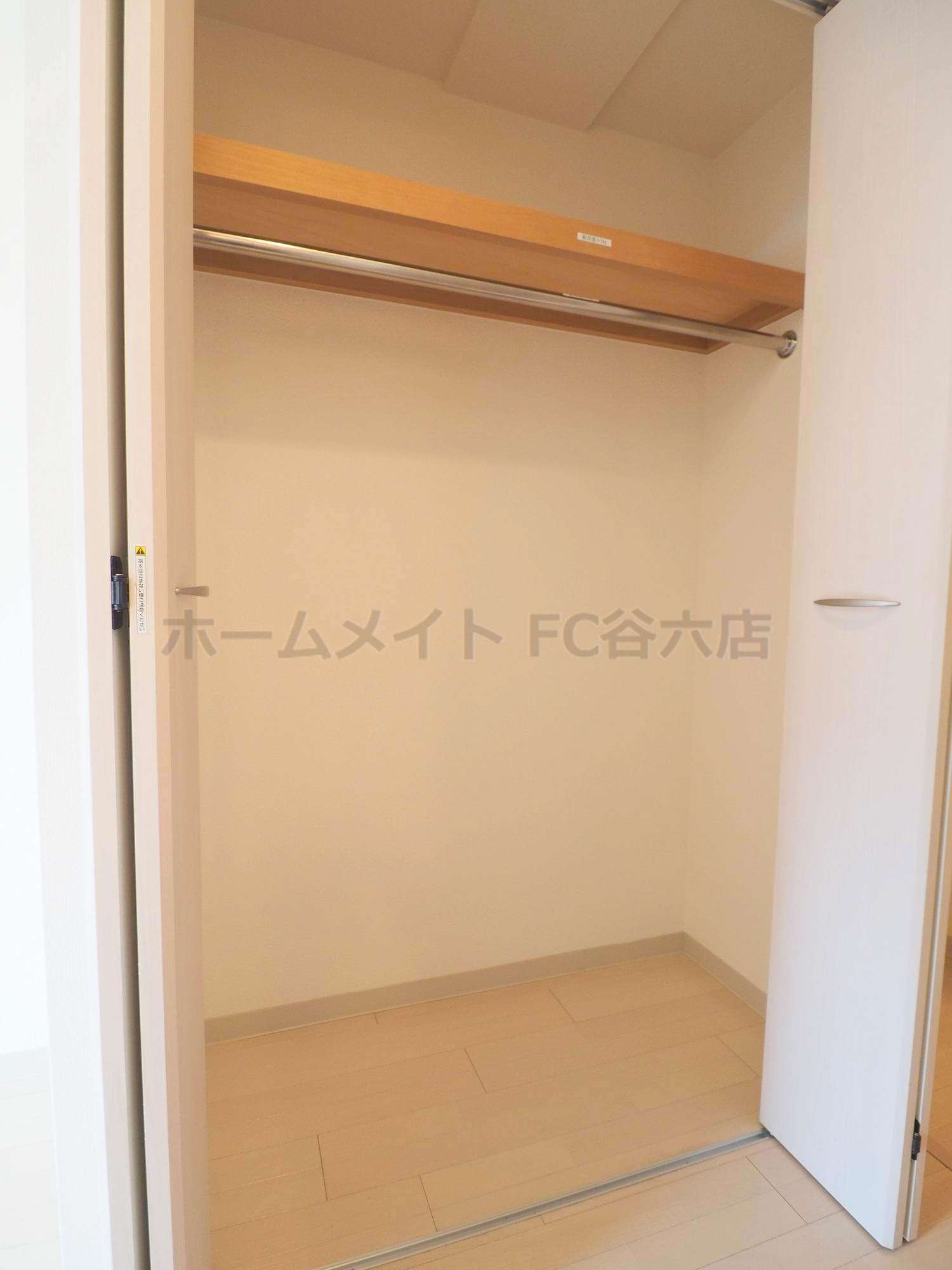 収納　グランルージュ中之島南