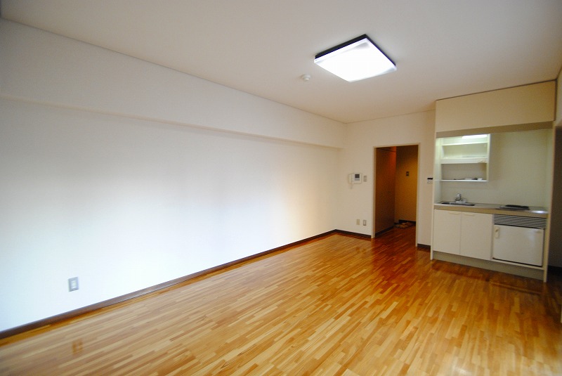 居室・リビング　改装部屋でとってもキレイ☆