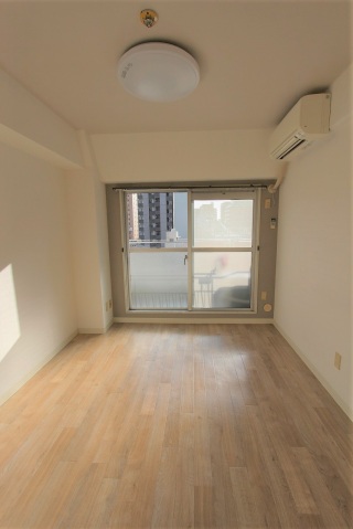 その他　同物件別号室の写真です。