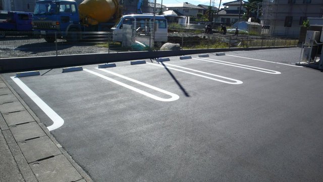 駐車場　敷地内駐車スペース