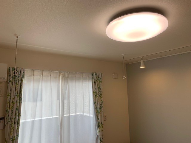 その他設備　エアコン・室内物干付