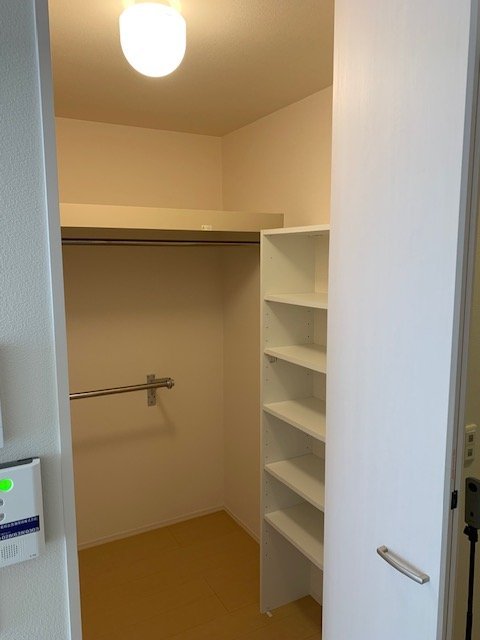 収納　ウォークインクローゼット付で収納たっぷり