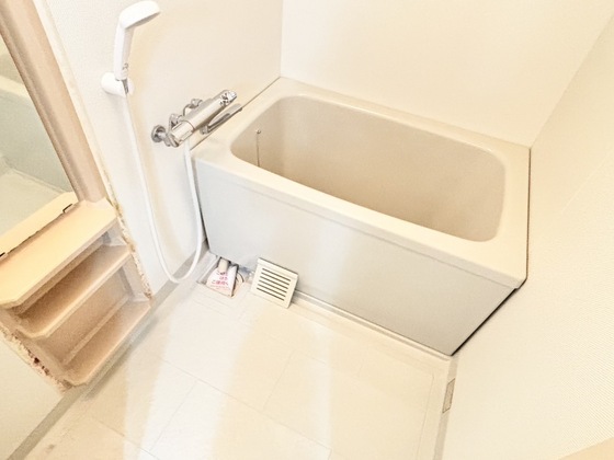 バス・シャワールーム　バス