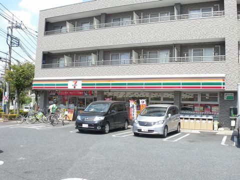 コンビニ　セブンイレブン東川口店（コンビニ）まで256m