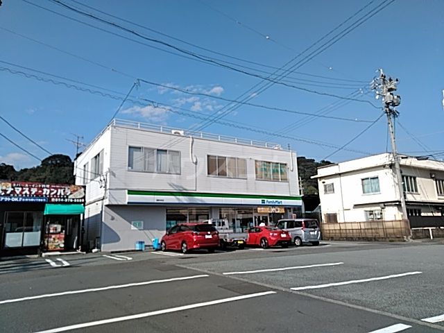 【静岡市清水区蒲原新栄のアパートのコンビニ】