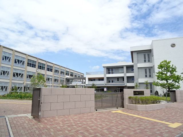 中学校　庄内中学校（中学校）まで508m