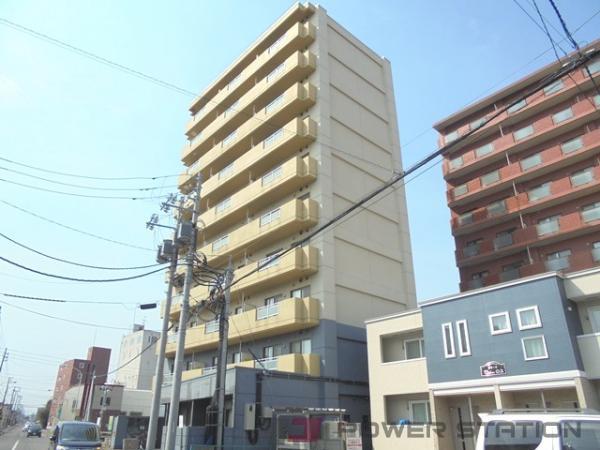 江別市野幌町のマンションの建物外観