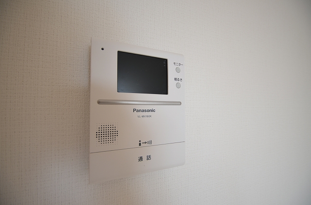 セキュリティ　同物件、別号室の写真です