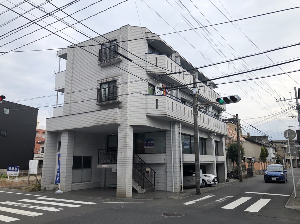 鹿児島市宇宿のマンションの建物外観