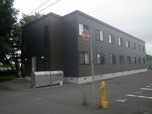 建物外観　2024年８月外観塗装完了しました。