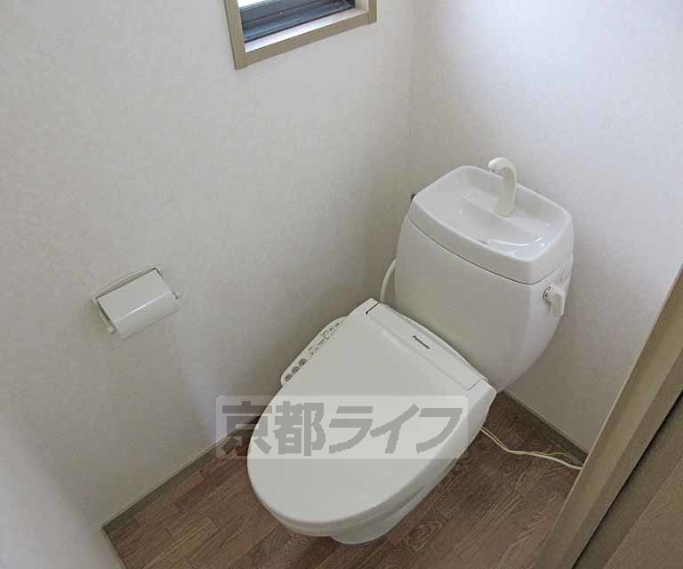 トイレ　トイレも新しいですよ