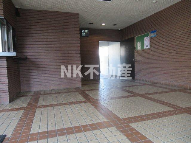 ロビー　建物の内部です