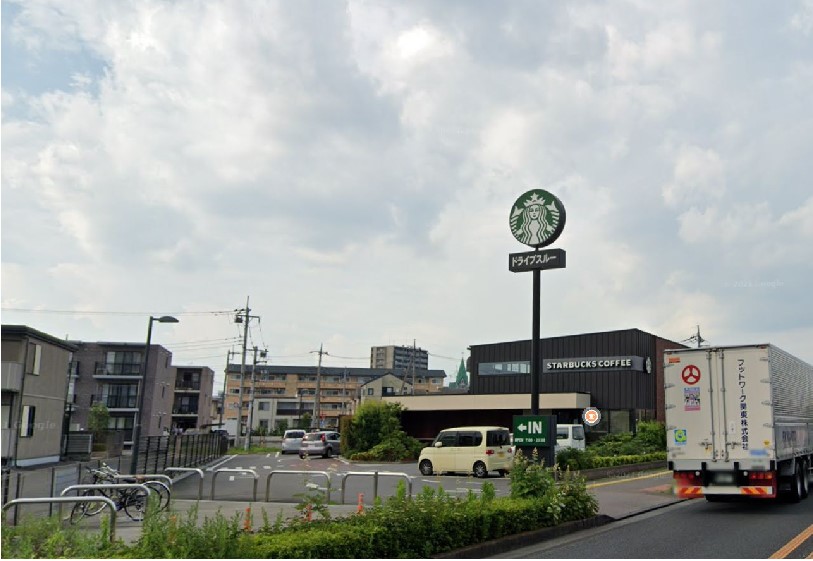 飲食店　スターバックスコーヒー宇都宮城東店（飲食店）まで479m