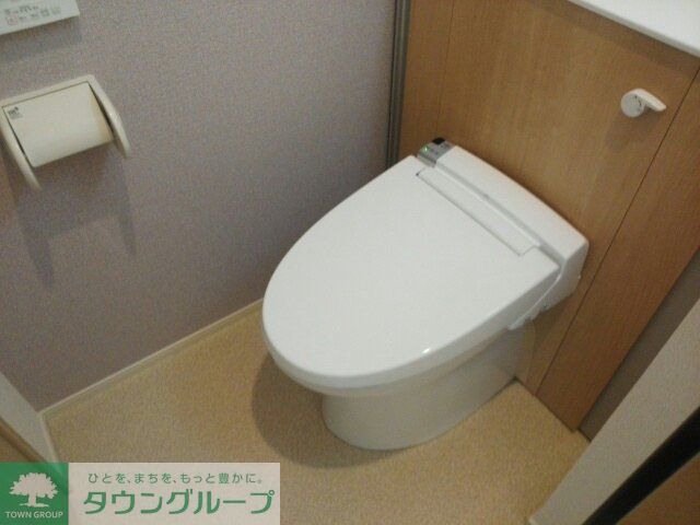 トイレ　温水洗浄便座