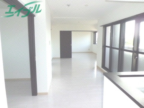 居室・リビング　別部屋同タイプ