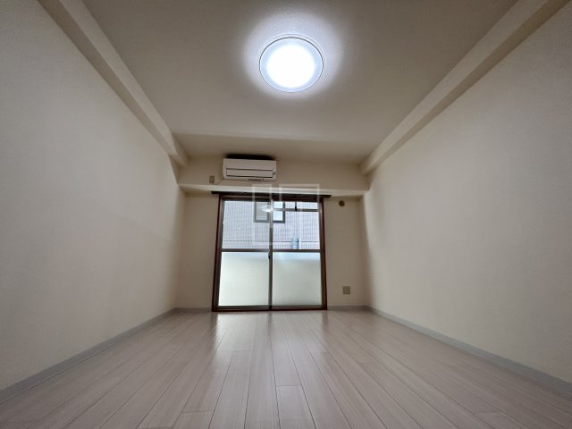 居室・リビング　アーデン和泉町　洋室