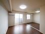 その他部屋・スペース　広々とした洋室です