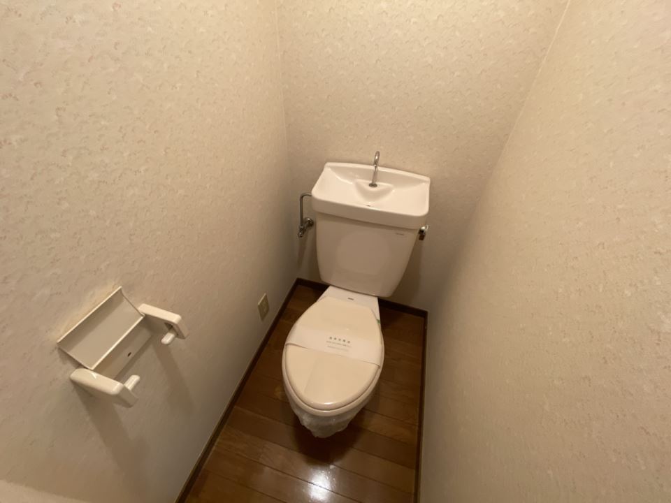 トイレ　洋式トイレです