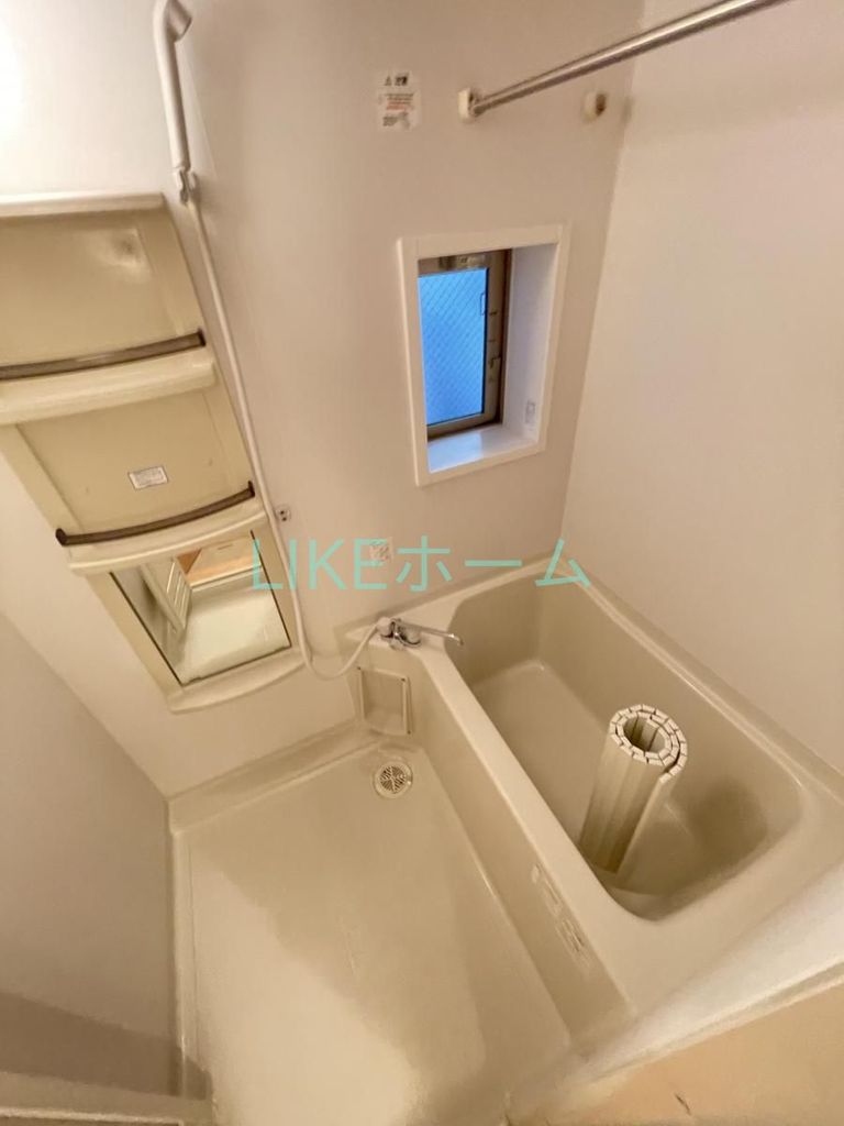 バス・シャワールーム　洗面