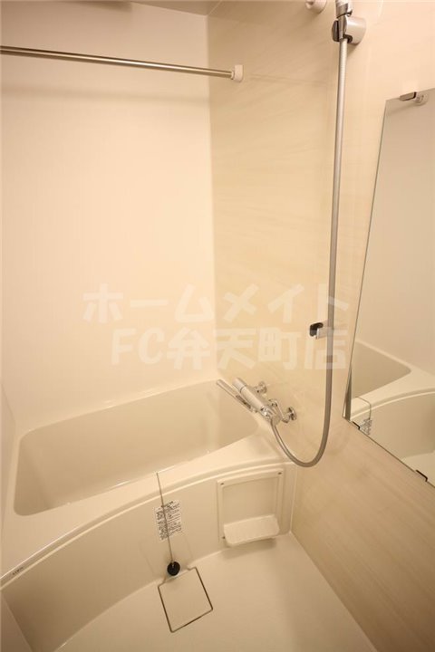 バス・シャワールーム　ゆったり過ごせるお風呂です