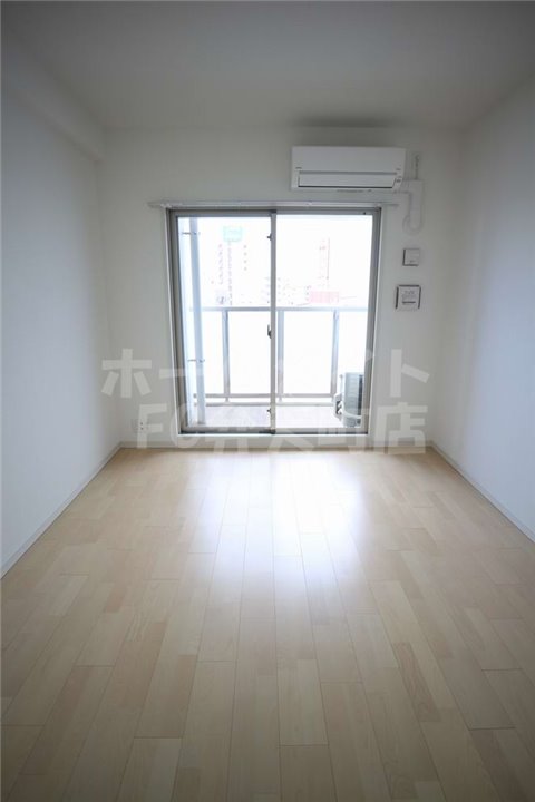 居室・リビング　使いやすい居間です