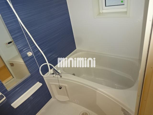 バス・シャワールーム　御風呂で１日の疲れを癒してください。