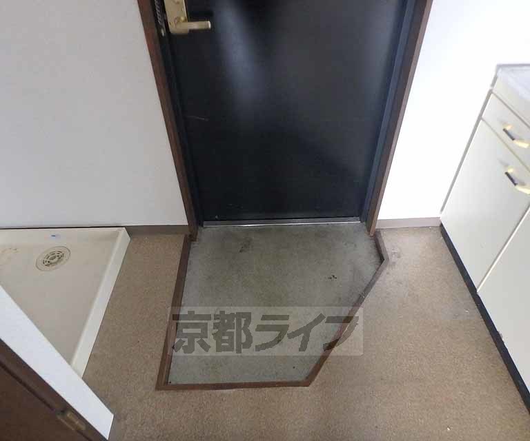 玄関　靴はそろえましょう