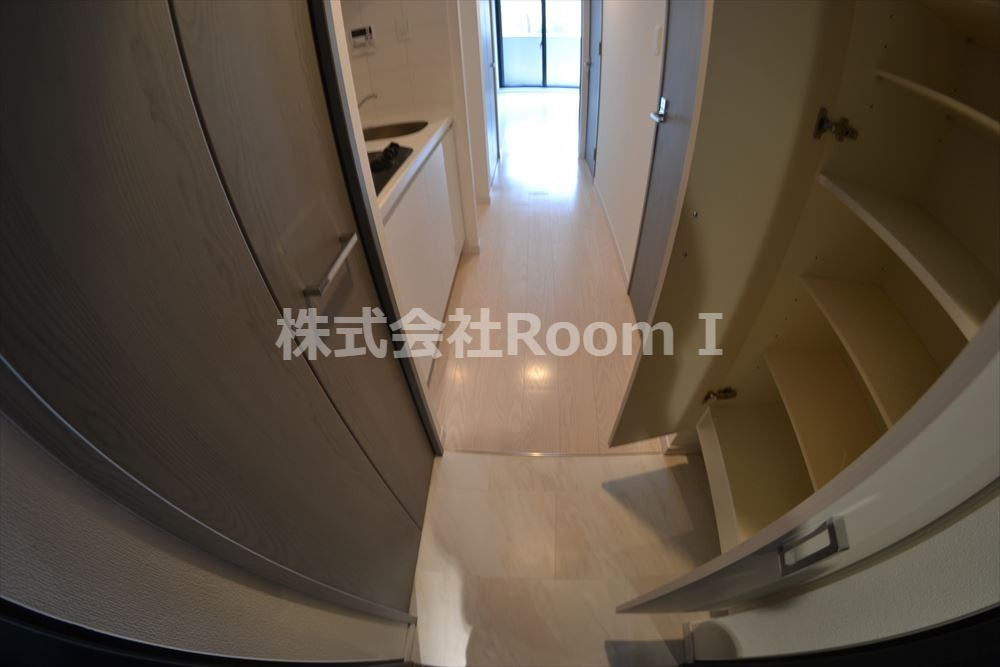 玄関　シンプルで使いやすい玄関です