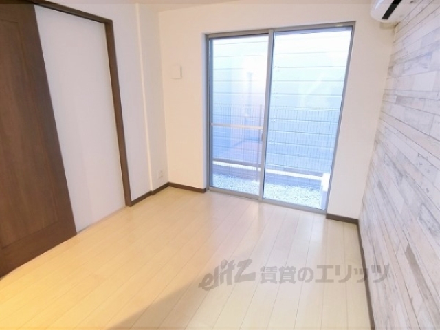 居室・リビング　居室