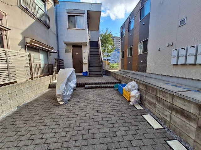 エントランス　毎日通るエントランスはこのようになっています