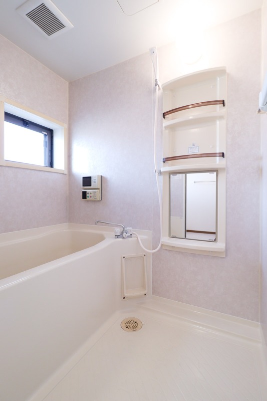 バス・シャワールーム　図面と現状に相違がある場合には現状を優先