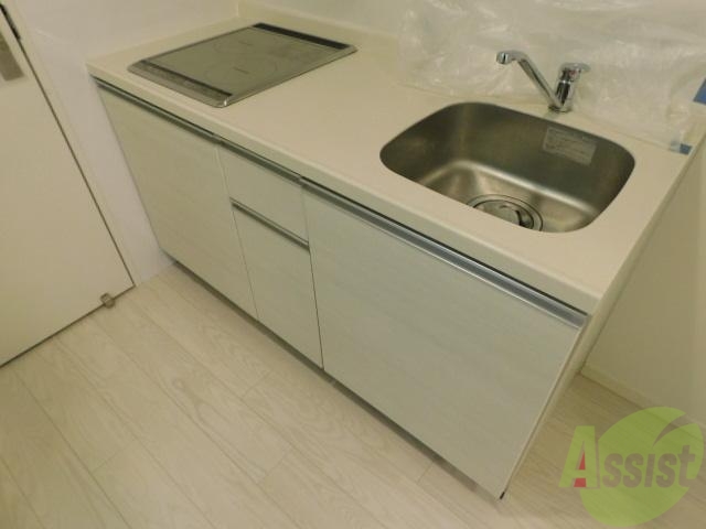 キッチン　キッチンにはＩＨコンロがあります