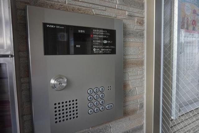 エントランス　毎日通るエントランスはこのようになっています