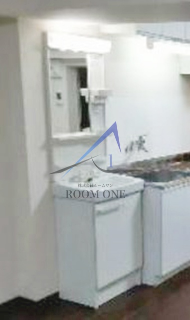 洗面設備　洗面台です。